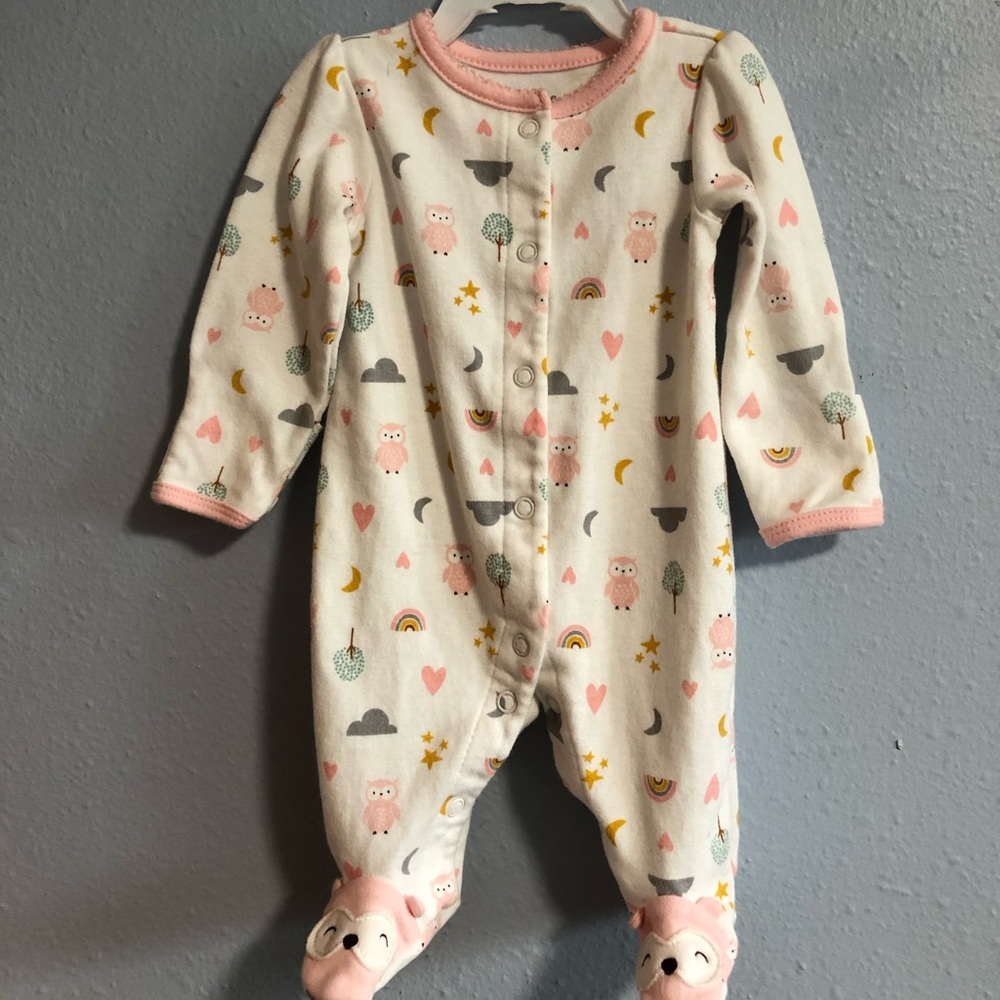 Carter’s Baby Girl Owl Footy Pajamas. Size New Born